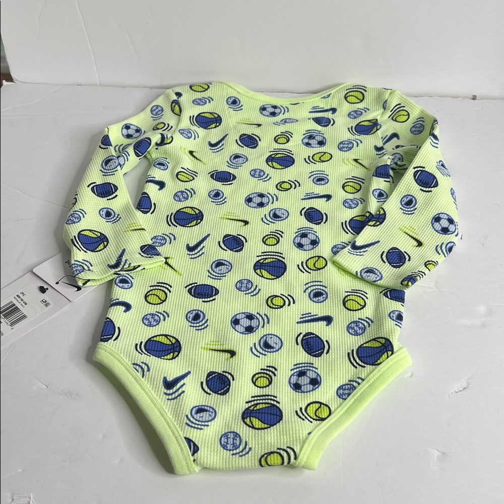 Kids Nike Set - Picture 6 of 8